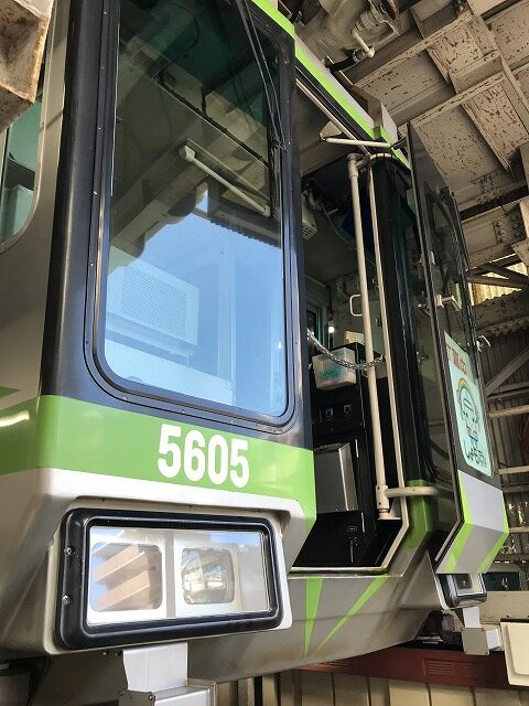 はとバス：3社の周年コラボレーションツアー「空中散歩の裏側探検！湘南モノレール車両基地見学と箱根ロープウェイの仕組み解剖」を運行！
